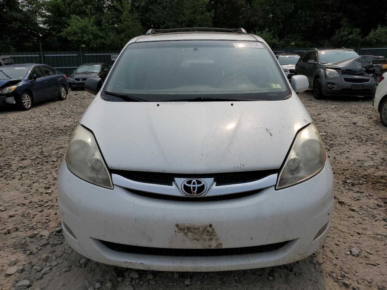 2008 Toyota SIENNA XLE