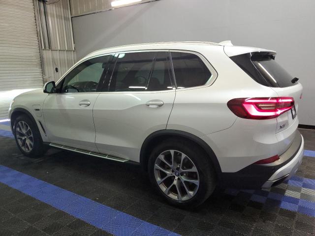 VIN 5UXTA6C0XN9M50149 2022 BMW X5, Xdrive45E no.2