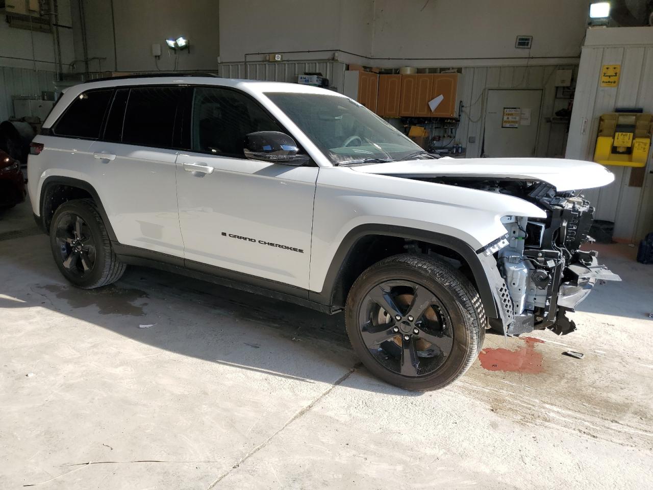 2024 Jeep GRAND CHER, LAREDO