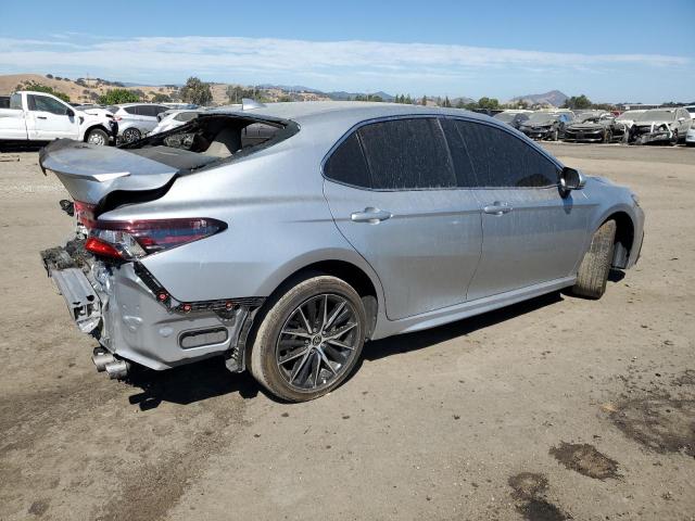 VIN 4T1G11AK2NU714631 2022 Toyota Camry, SE no.3