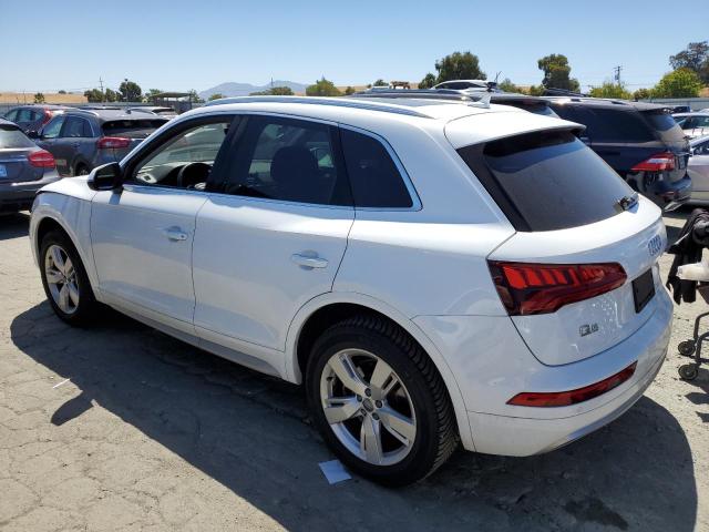 VIN WA1BNAFY0J2025493 2018 Audi Q5, Premium Plus no.2