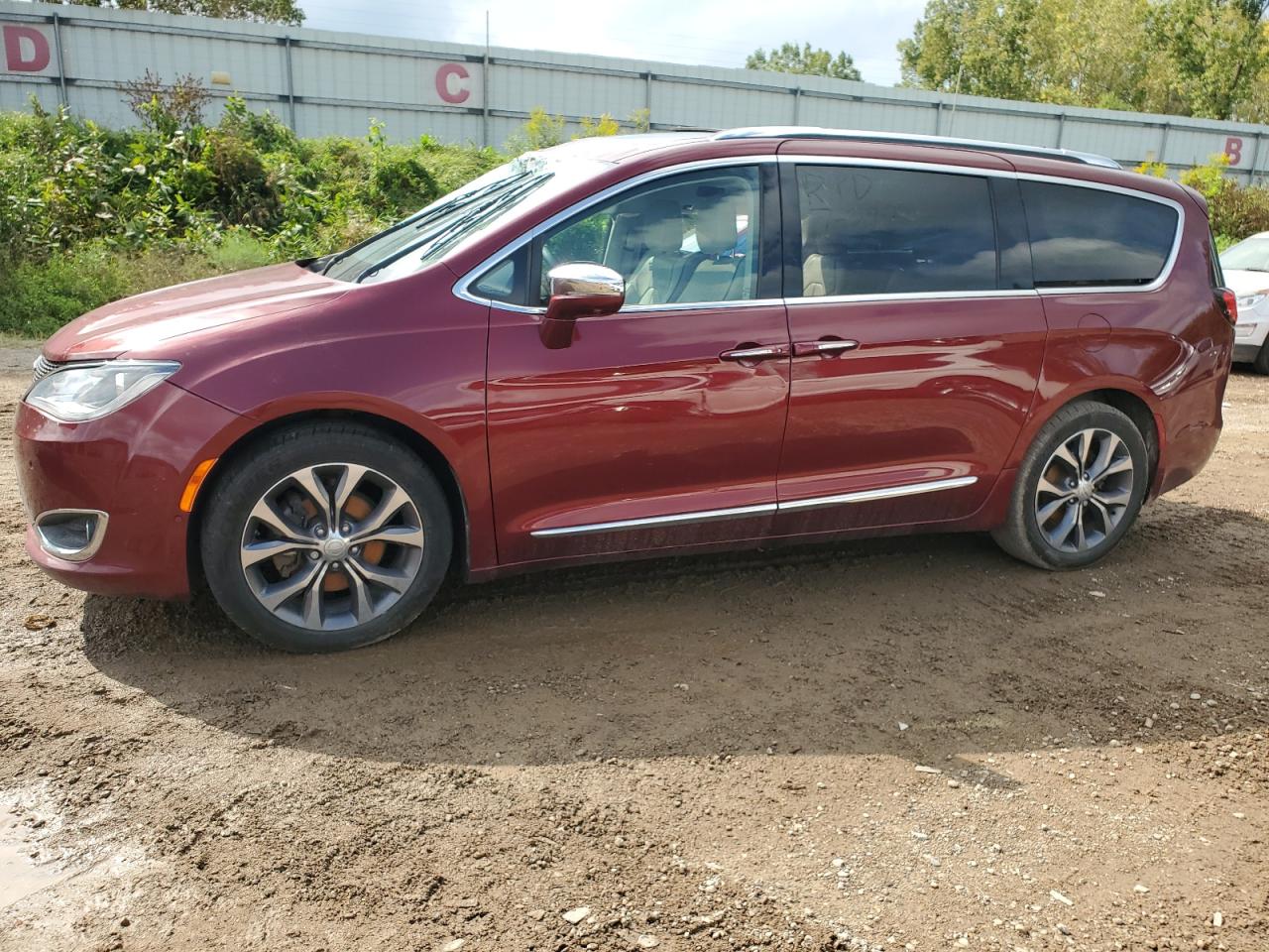 Lot #2843018144 2017 CHRYSLER PACIFICA L