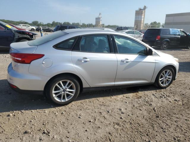 VIN 1FADP3F2XGL249685 2016 Ford Focus, SE no.3