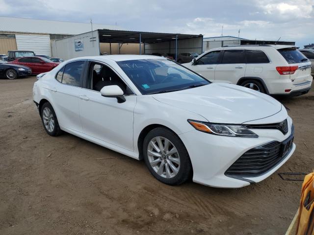 2018 TOYOTA CAMRY L - 4T1B11HK5JU121887