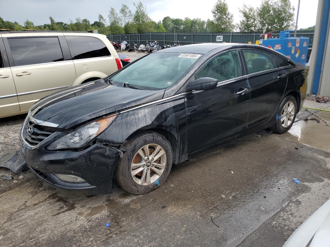 Lot #3028599930 2013 HYUNDAI SONATA GLS