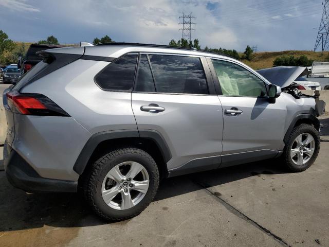 2019 TOYOTA RAV4 XLE - JTMP1RFV8KD008720