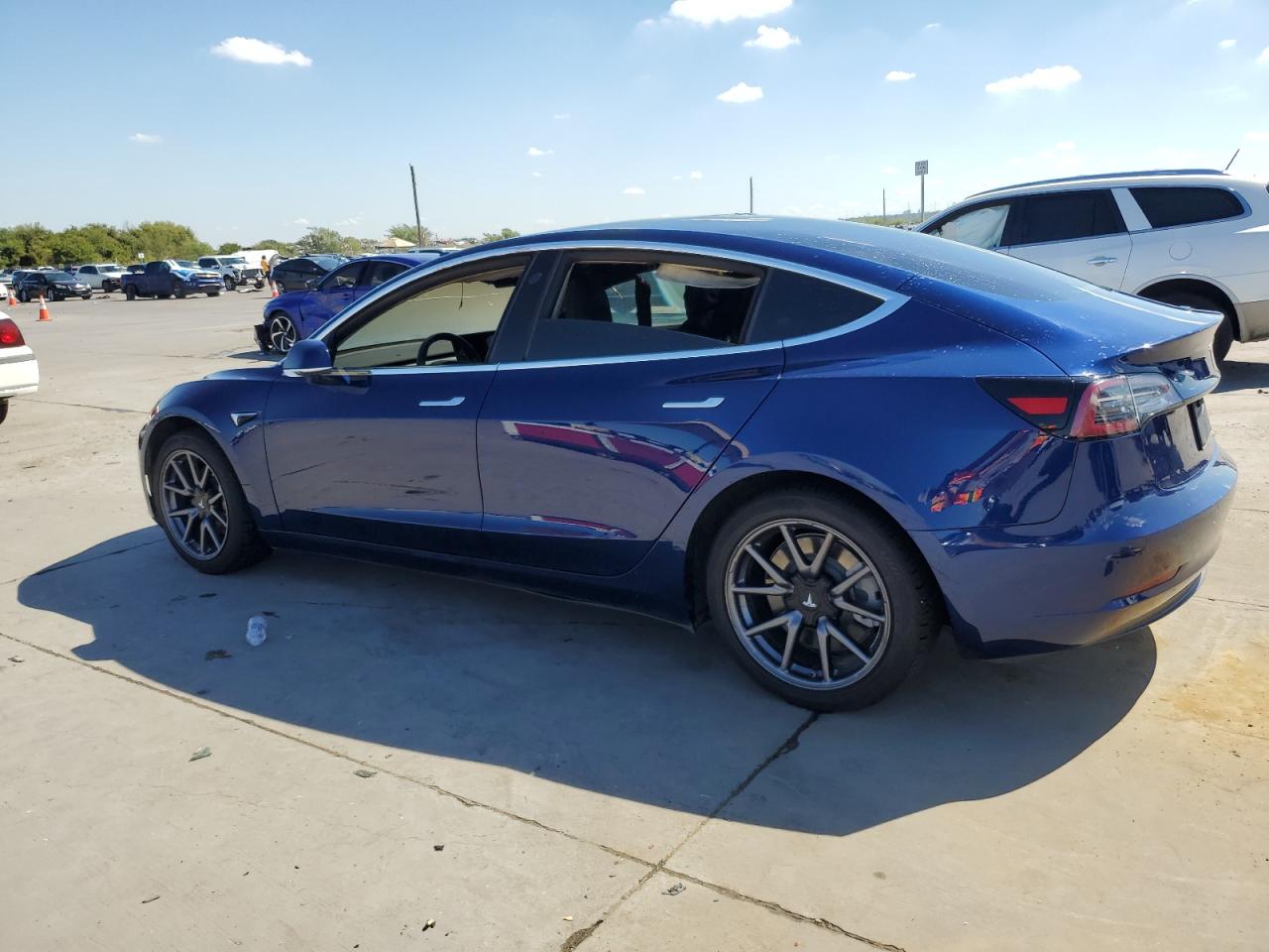 Lot #2957242420 2019 TESLA MODEL 3