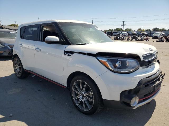 VIN KNDJX3AA0J7545813 2018 KIA Soul, ! no.4