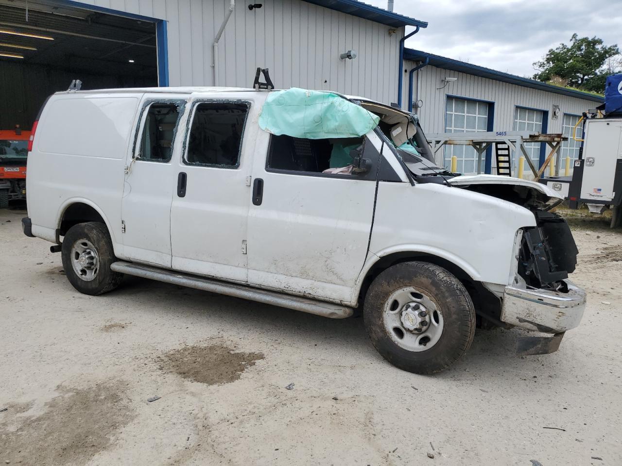 Lot #2826224741 2020 CHEVROLET EXPRESS G2