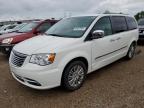 CHRYSLER TOWN & COU photo