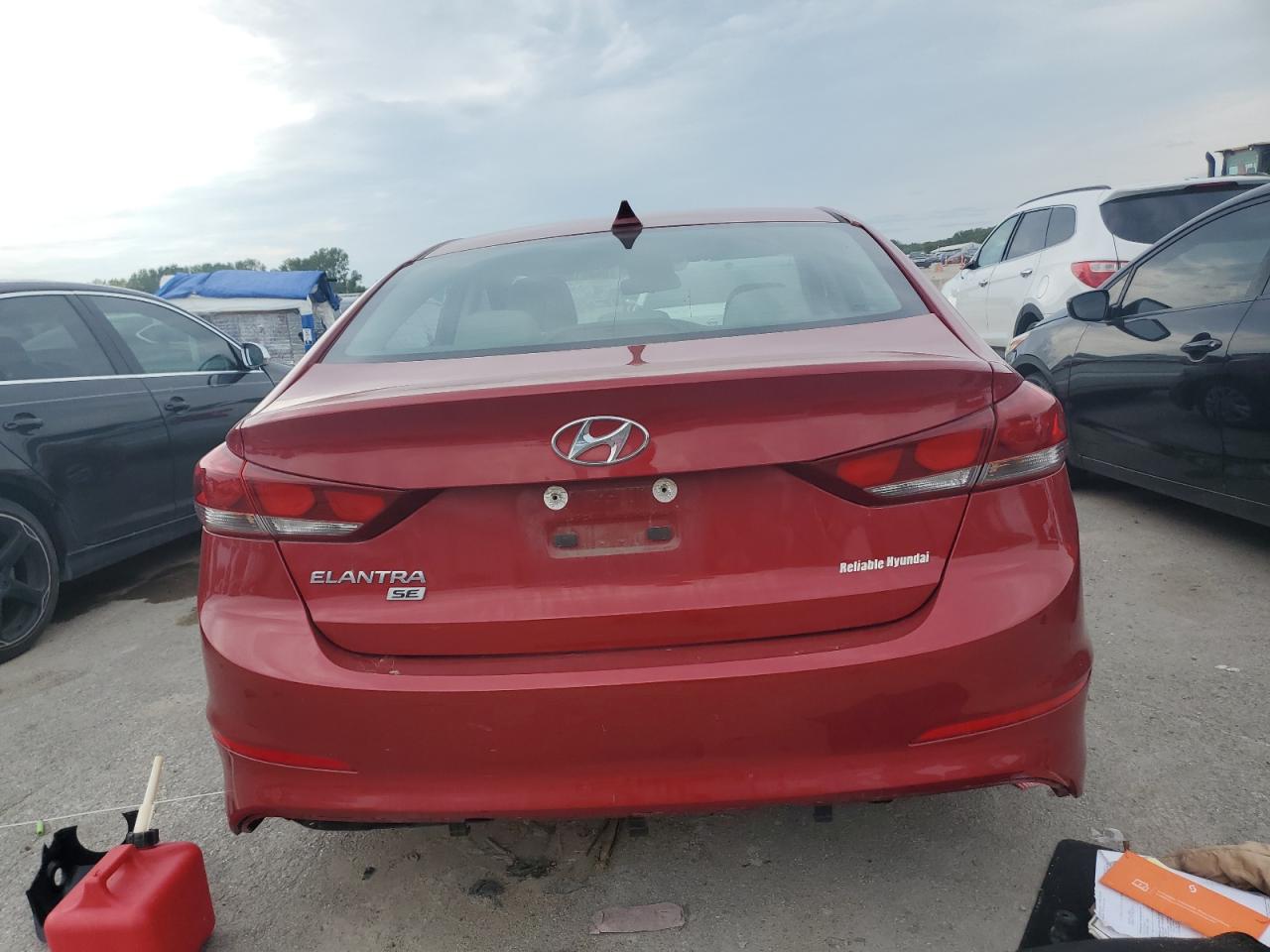 Lot #2905346122 2017 HYUNDAI ELANTRA SE