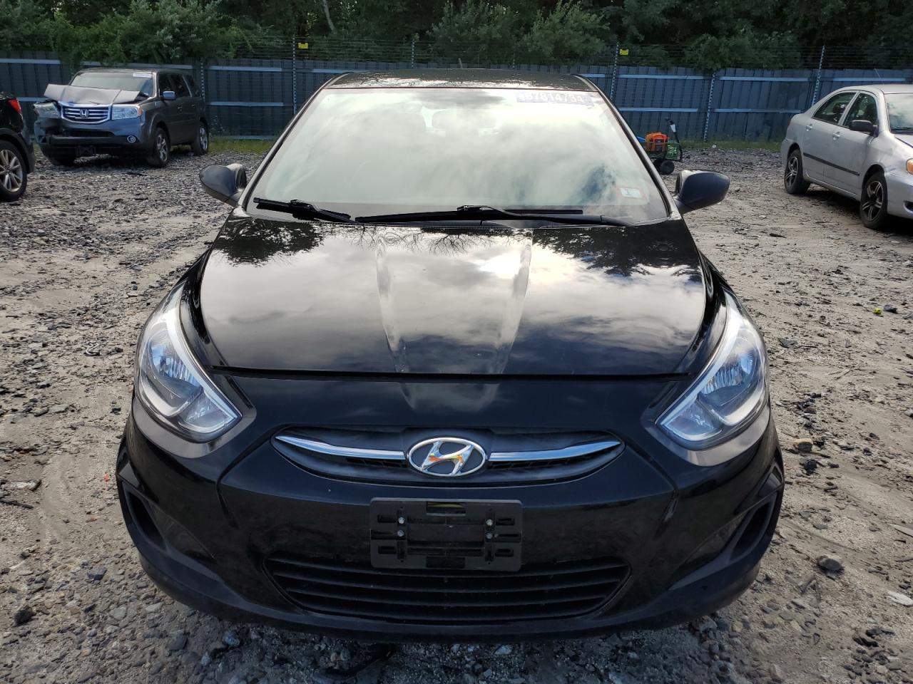 Lot #2895627427 2017 HYUNDAI ACCENT SE