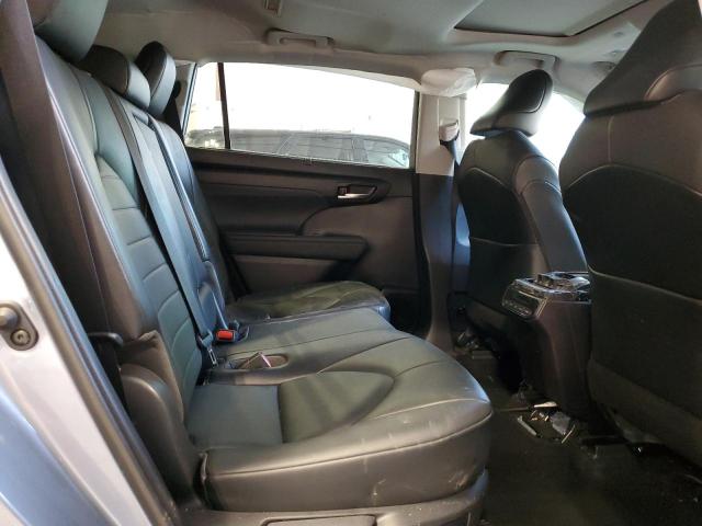 VIN 5TDGZRAH0LS027570 2020 Toyota Highlander, Xle no.11