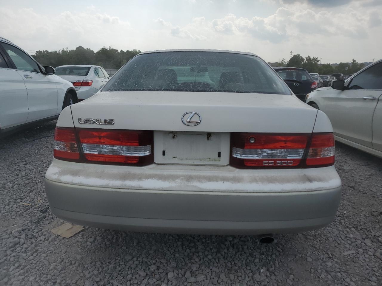 Lot #3025813338 2001 LEXUS ES 300