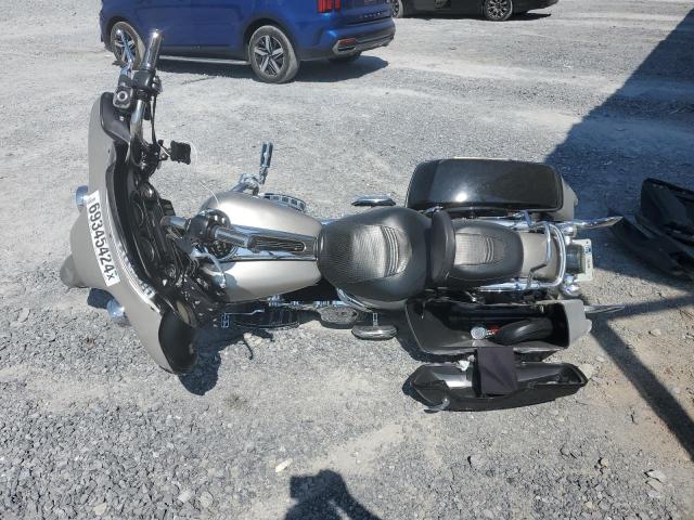2007 HARLEY-DAVIDSON FLHX - 1HD1KB4157Y624187