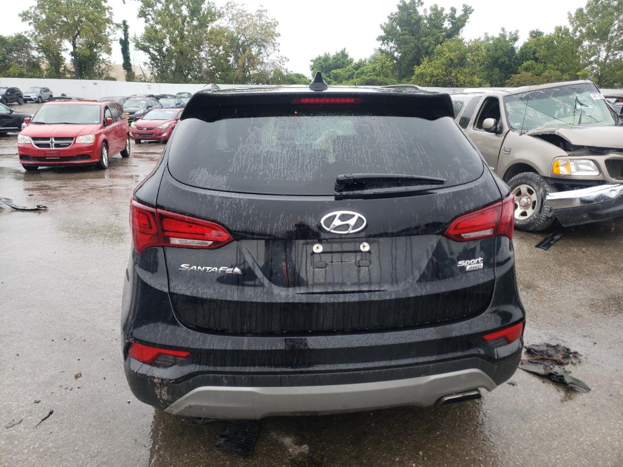 Lot #2953010608 2017 HYUNDAI SANTA FE S