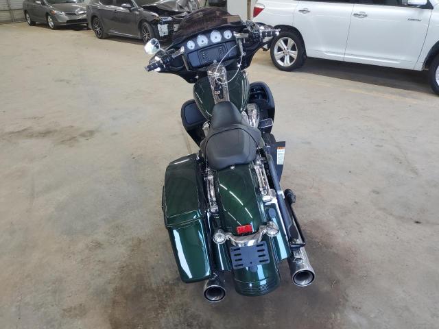 2019 HARLEY-DAVIDSON FLHX - 1HD1KBC17KB617786