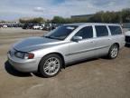 VOLVO V70 FWD photo