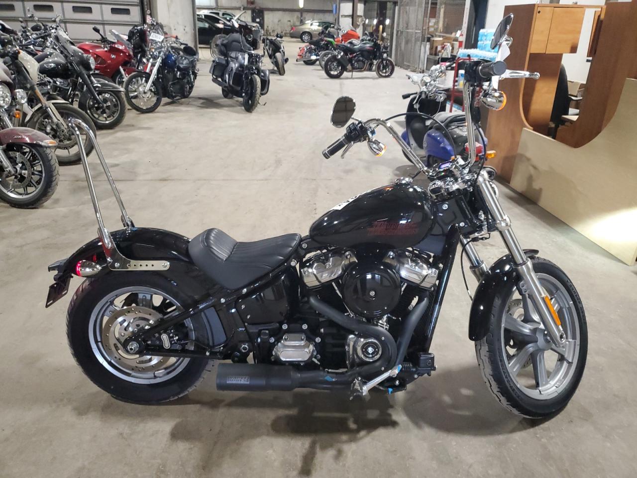 Harley Davidson Softail Standard 2023 FXST