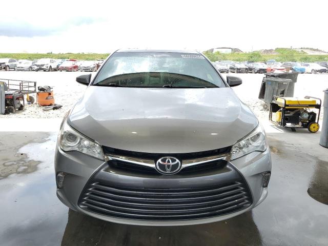 VIN 4T1BF1FK2FU947687 2015 Toyota Camry, LE no.5