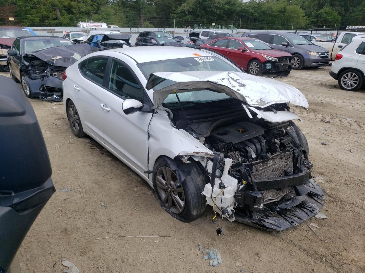 Lot #2935962937 2018 HYUNDAI ELANTRA SE