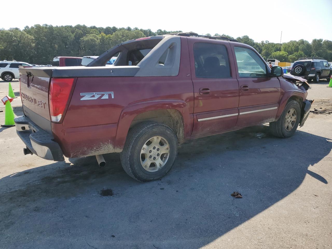 Lot #2893214861 2005 CHEVROLET AVALANCHE