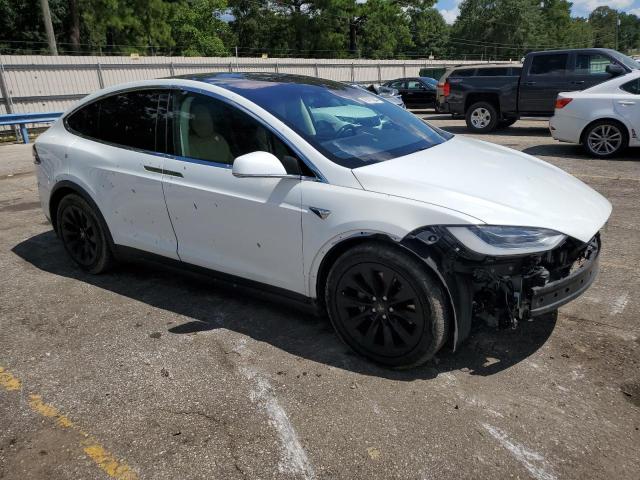 VIN 5YJXCDE27HF049992 2017 Tesla MODEL X no.4