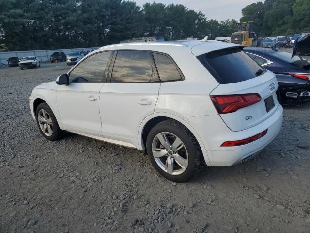 VIN WA1ANAFYXJ2010088 2018 Audi Q5, Premium no.2