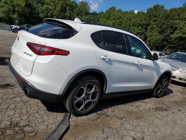 VIN ZASPAJANXK7C49662 2019 Alfa Romeo Stelvio no.3