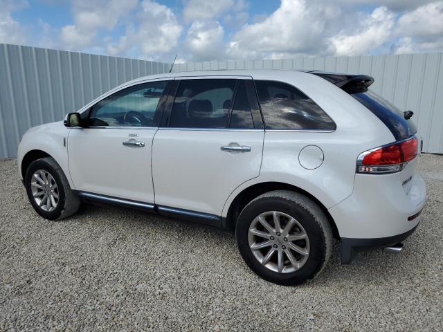 VIN 2LMDJ8JK0DBL11123 2013 Lincoln MKX no.2