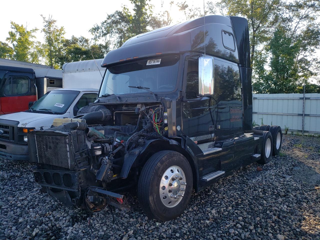 Lot #2890953628 2007 VOLVO VN VNL