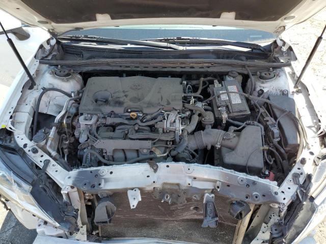 VIN 4T1B11HK5JU647226 2018 Toyota Camry, L no.11