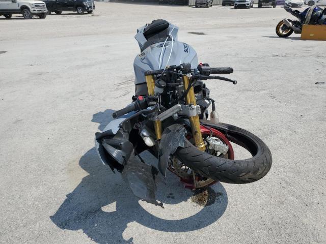 SUZUKI GSX-R750 2023 gray  gas JS1GR7MA1P7100135 photo #3