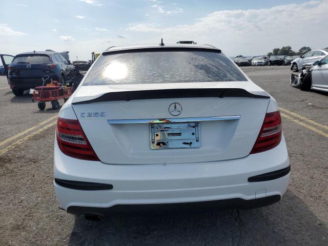 VIN WDDGF4HB7DA810435 2013 Mercedes-Benz C-Class, 250 no.6