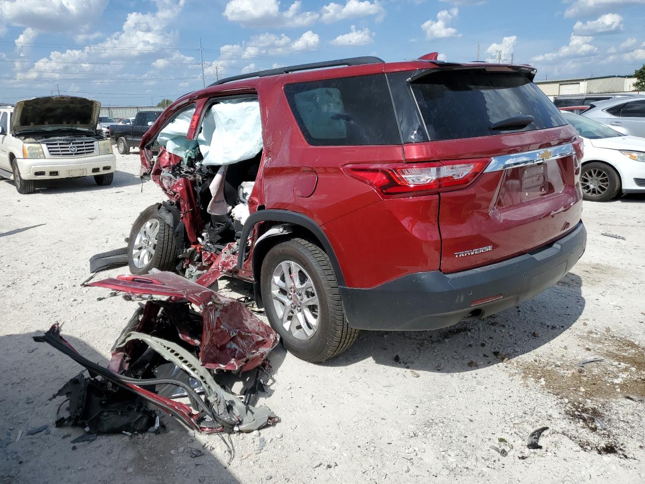 Lot #2953090732 2020 CHEVROLET TRAVERSE L