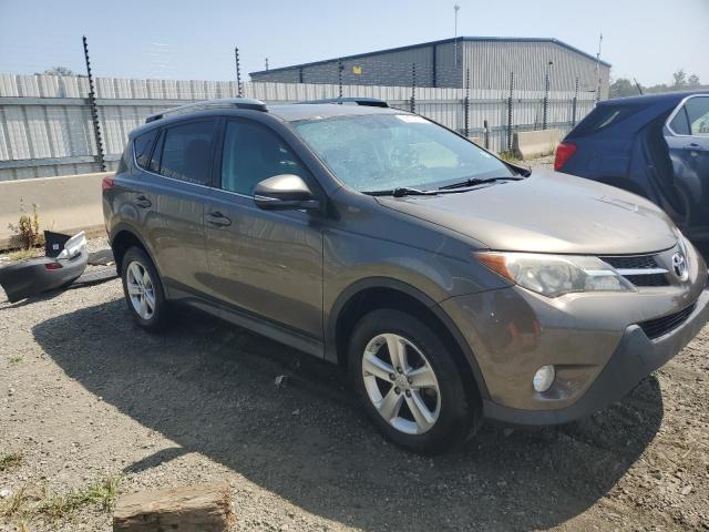 VIN 2T3WFREV5EW109025 2014 Toyota RAV4, Xle no.4