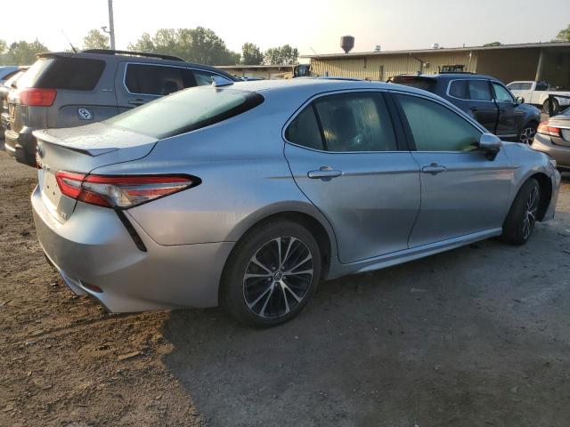 VIN JTNB11HK8J3031896 2018 Toyota Camry, L no.3