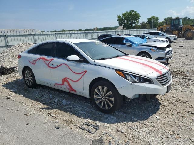 2015 HYUNDAI SONATA SE - 5NPE24AF9FH067038