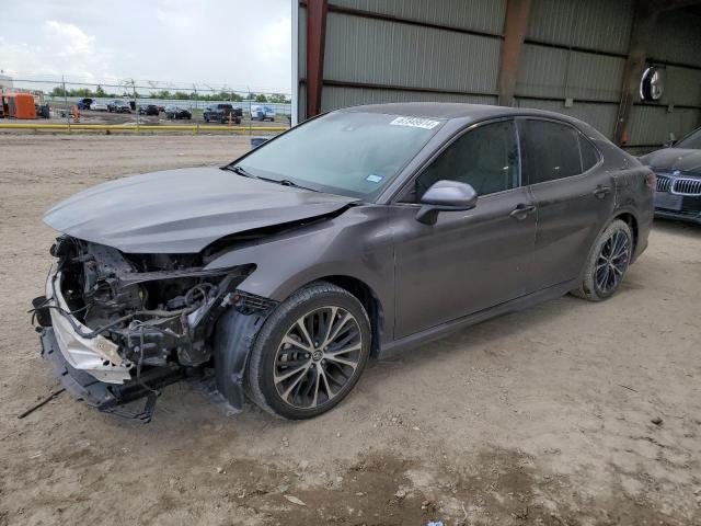 VIN 4T1B11HK8JU608260 2018 Toyota Camry, L no.1