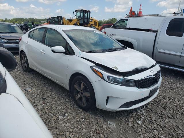 VIN 3KPFL4A74JE171086 2018 KIA Forte, LX no.4