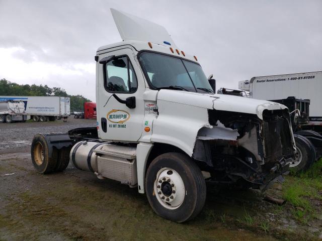 FREIGHTLINER CASCADIA 1 2019 white  diesel 3AKBGDDV7KSKJ1440 photo #1