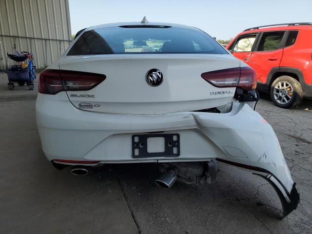 2018 BUICK REGAL ESSE W04GP6SX1J1131905