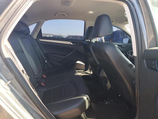 2015 VOLKSWAGEN PASSAT S - 1VWAT7A34FC117890