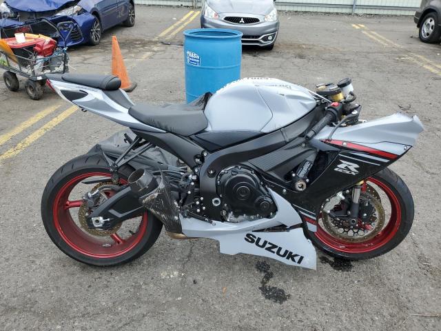 2023 SUZUKI GSX-R750 - JS1GR7MA5P7100557