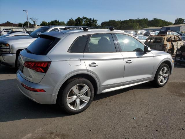 VIN WA1ANAFY5J2007115 2018 Audi Q5, Premium no.3