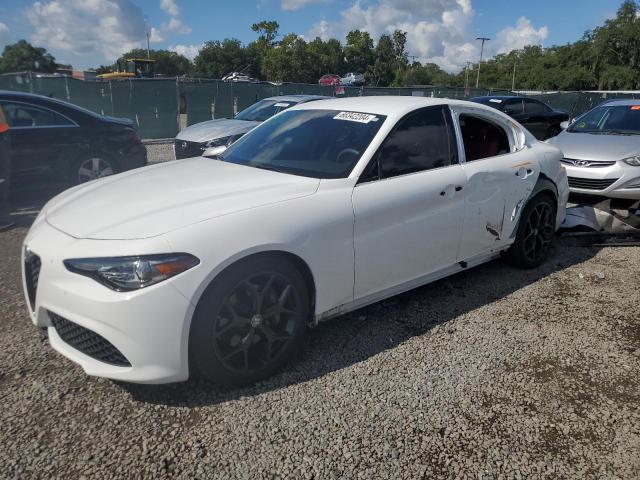 VIN ZARFAMANXK7623182 2019 Alfa Romeo Giulia no.1