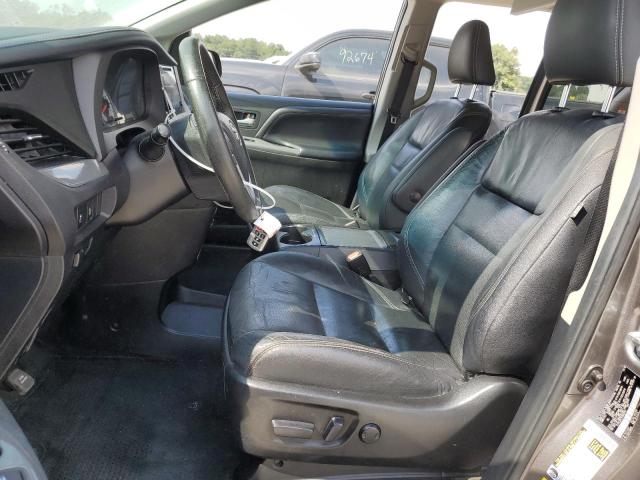 2017 TOYOTA SIENNA SE 5TDXZ3DC1HS802818