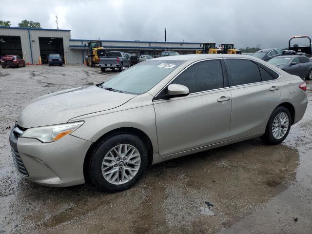 Vin: 4t1bf1fk5hu395931, lot: 62393264, toyota camry le 2017 img_1