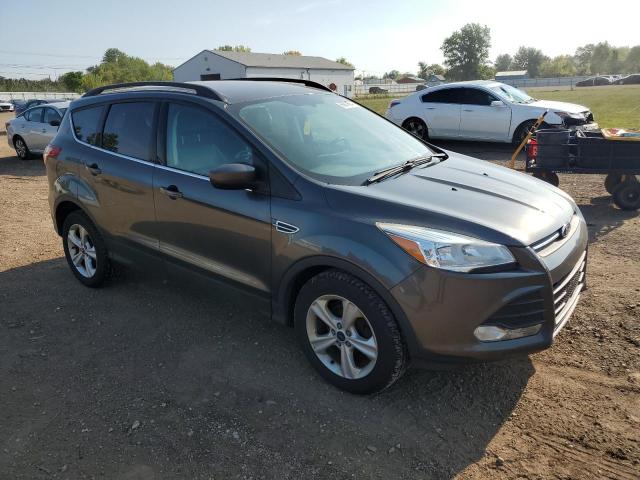 VIN 1FMCU0GX2FUB02045 2015 Ford Escape, SE no.4