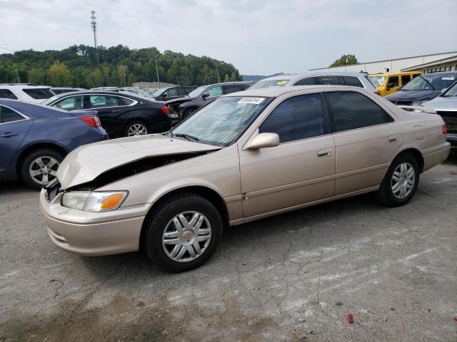 TOYOTA CAMRY CE